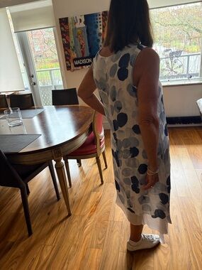 Papillon Blanc Sleeveless Blue & White Poka Dot Midi Dress